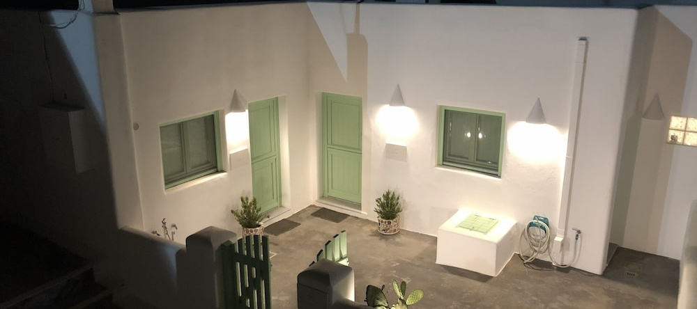 Auntie's Villas, 沃尔沃洛斯 — 照片 1