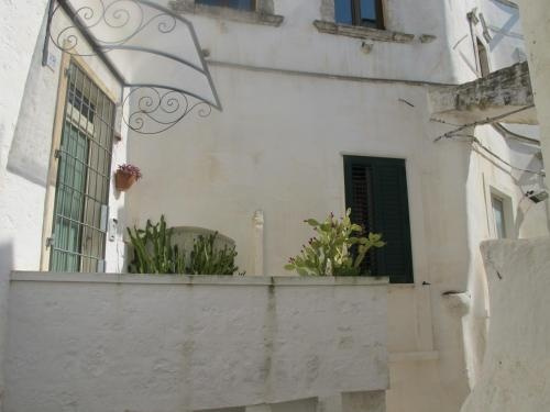 Casa Mario, 奇斯泰尼诺 — 照片 1
