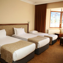 West Davraz Hotel, 伊斯帕尔塔 — 照片 2