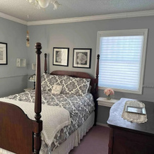 Charming Victorian Home In Okotoks Elegant Comfort & Modern Convenience, Окотокс — фото 4