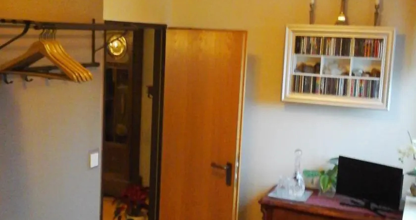 Bed & Breakfast Neue Messe Riem, 费尔德基兴 — 照片 1