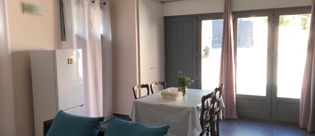 Studio neuf et agréable, Le Bar-sur-Loup, Le Bar-sur-Loup — photo 1