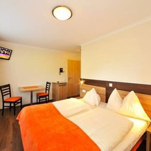 Pension Appartements Kirchenwirt, 拉登泰因 — 照片 2