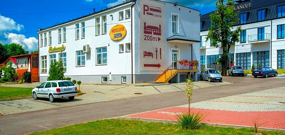 Hotel Lancut, Lancut — photo 1