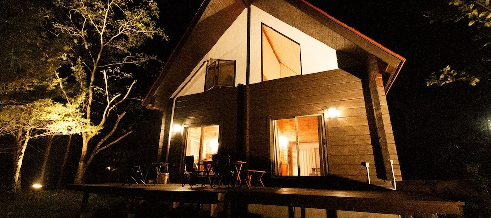 Loghouse Seseragi, Tsuru — photo 1