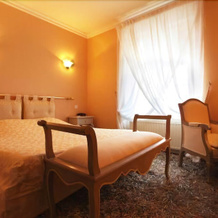 Hostellerie de la Renaissance, 阿让唐 — 照片 4