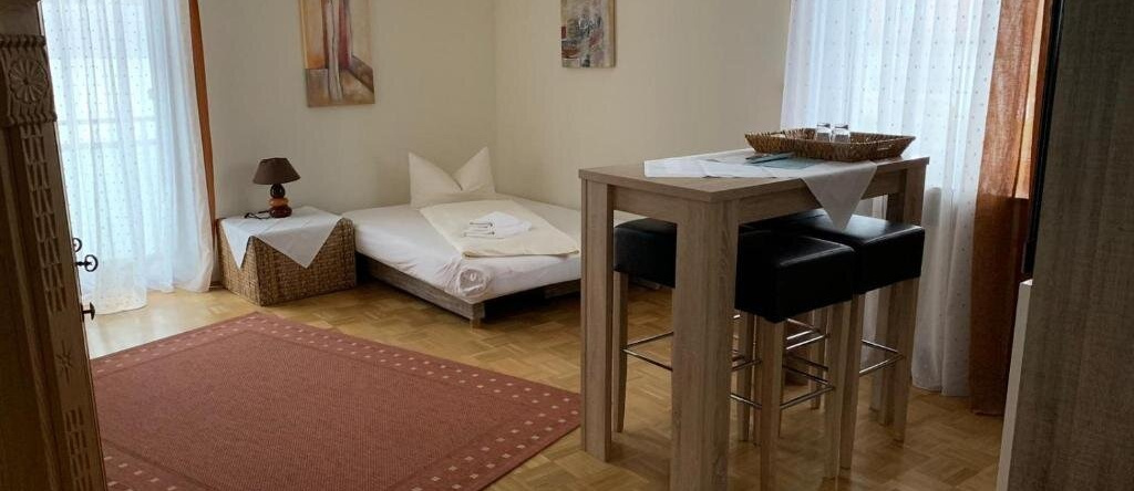 Pension Charlotte, Фатерштеттен — фото 1