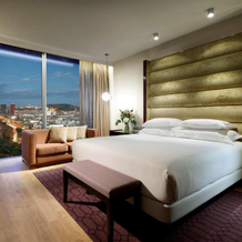 Hyatt Regency Barcelona Tower, 奥斯皮塔莱特德略夫雷加特 — 照片 4