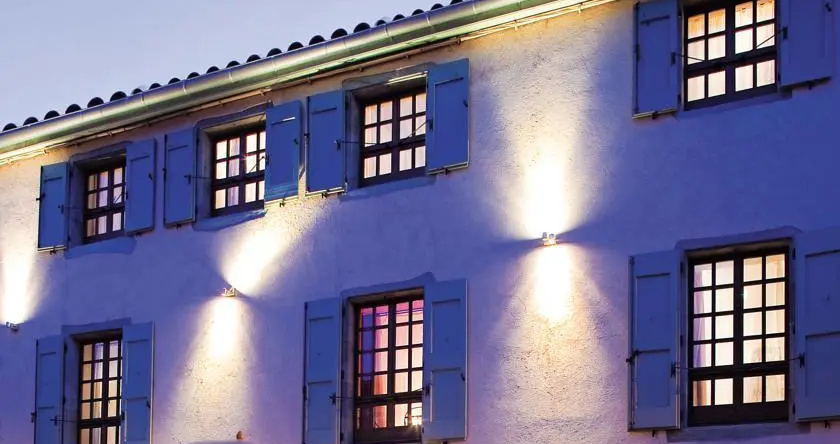Hôtel Restaurant Les Remparts, 米雷普瓦 — 照片 1