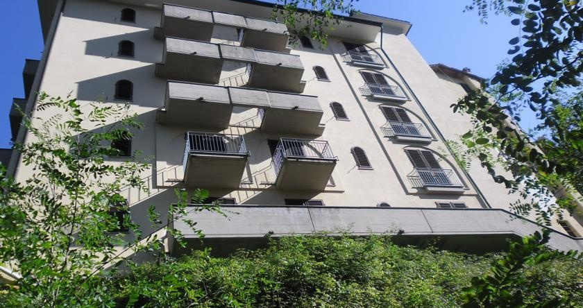 Hotel Pio X, 巴尼迪卢卡 — 照片 1