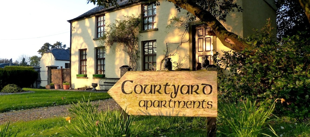 Blessingbourne Country Estate, Fivemiletown — photo 1