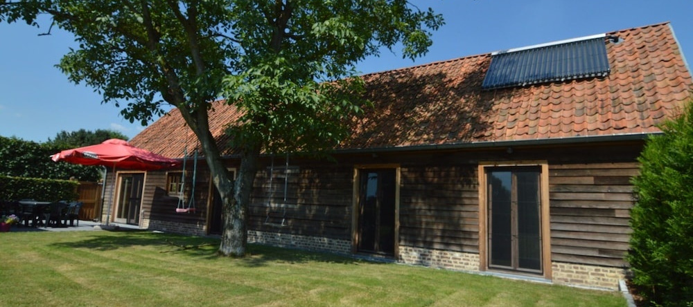 Charming Holiday Home in Peer with Garden, 皮尔 — 照片 1