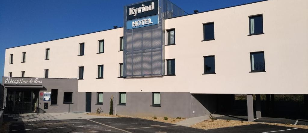Kyriad Bordeaux Nord Sainte Eulalie, 圣厄拉莉 — 照片 1