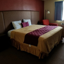 Americas Best Value Inn Story City, Стори-Сити — фото 4