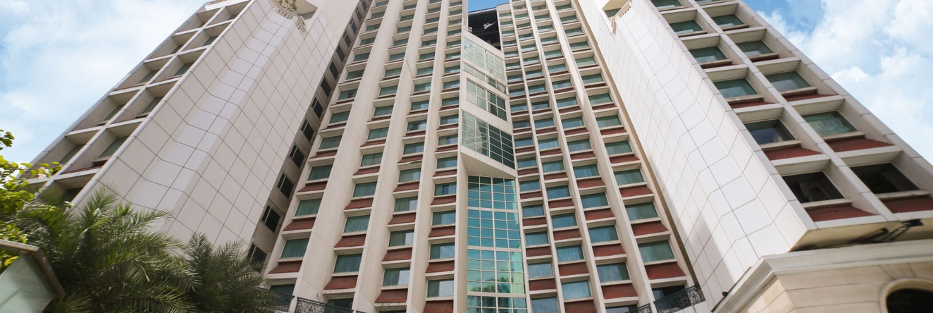 Hotel The Royal Plaza, Нью-Дели — фото 1