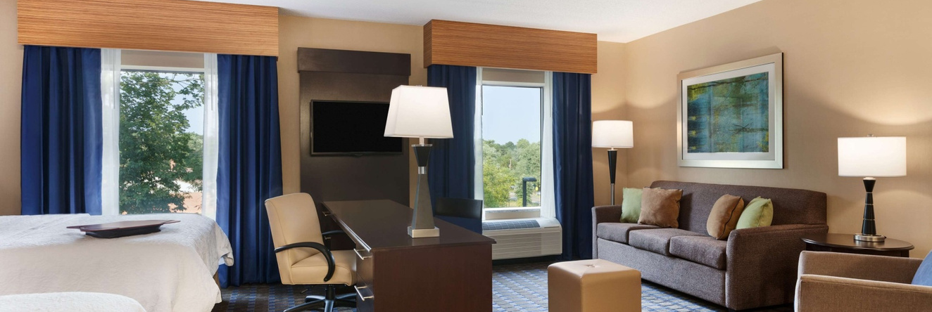 Hampton Inn & Suites Camp Springs/Andrews Afb, Кэмп Спрингс — фото 1