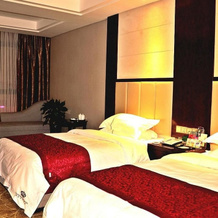 Huangguan Business Hotel, Синьян — фото 5