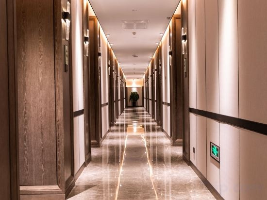 Cc Quality Zen Hotel, Синьсян — фото 1