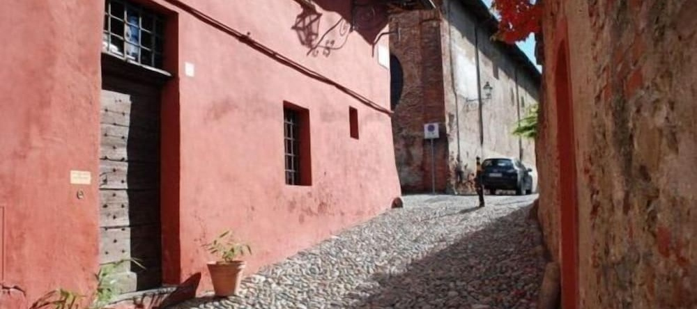 B&B San Bernardo, 萨卢佐 — 照片 1