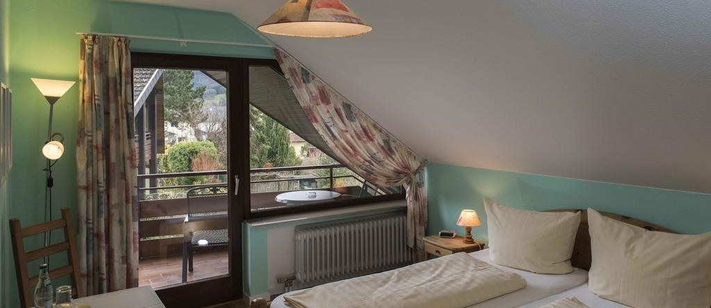 Hotel Landhaus zur Badischen Weinstraße, Dottingen — photo 1