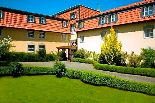 Messehof Hotel & Seminarvilla - nahe Hannover, Algermissen — photo 1