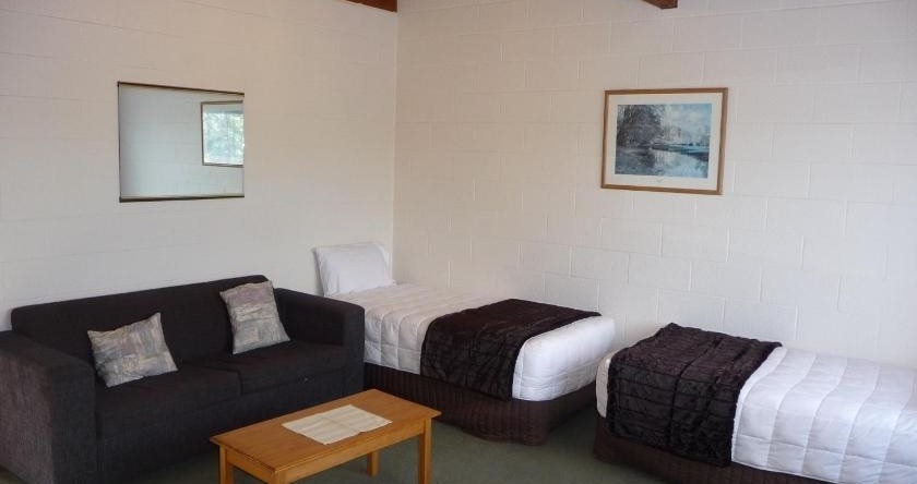 Coachmans Lodge Motel, 旺加尼 — 照片 1