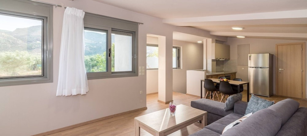 Villa Verano - Spacious 5-bedroom 5-bathroom Villa, 武贾托 — 照片 1