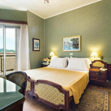Hotel Bellevue Et Mediterranee, 迪亚诺马里纳 — 照片 2