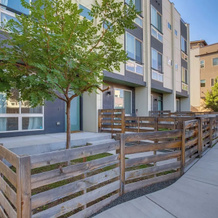 Mountain-view Rooftop Deck: Denver Townhome, 丹佛 — 照片 5