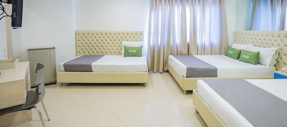 Hotel Leuroz Medellin, Медельин — фото 1