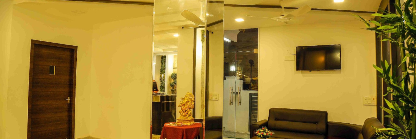Amaravathi Hotel, 贡图尔 — 照片 1