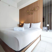 Fancy And Nice 1Br With Extra Room At Amartha View Apartment, 三宝垄 — 照片 4