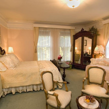 The Bissell House Bed and Breakfast, South Pasadena — photo 2
