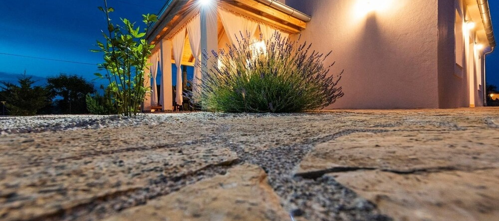 Charming House With Pool 10 Min From Sibenik, 拉多尼克 — 照片 1