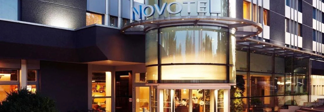 Novotel Zurich Airport Messe, 奥普菲孔 — 照片 1