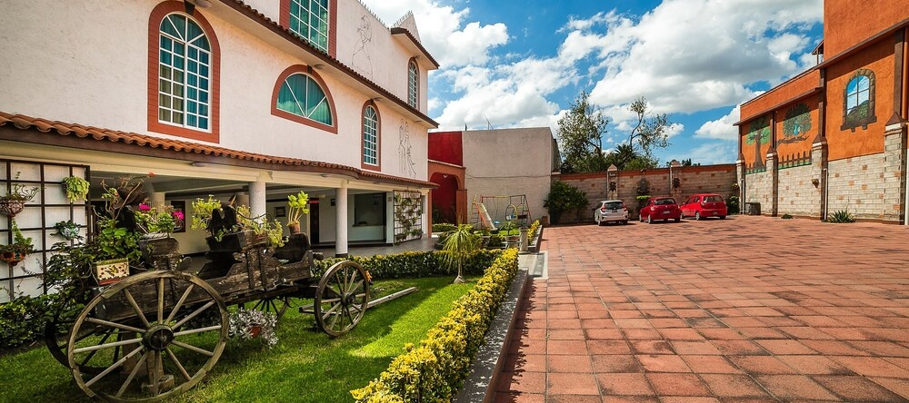 Capital O Hotel del Centro Teotihuacan, 特斯科科-德莫拉 — 照片 1