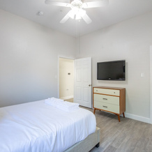 8140 E Pine - 6 Br Home, 斯科茨代尔 — 照片 3