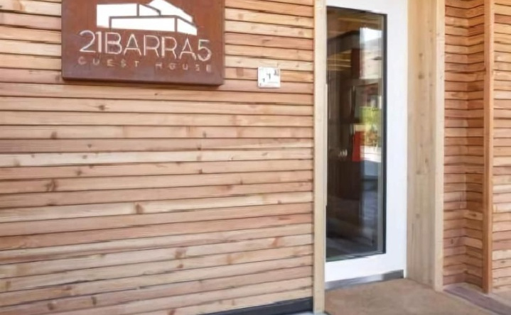 21Barra5 Guest House, 格雷桑 — 照片 1