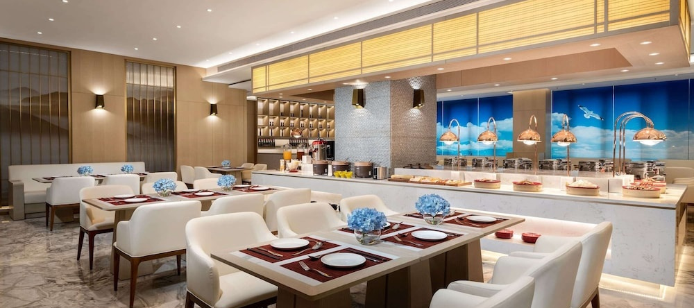 Ramada By Wyndham Guilin Hi-Tech Zone, Гуйлинь — фото 1