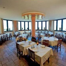 Albergo Ristorante Trattoria del Castello, 塞拉伦加达尔巴 — 照片 3