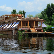 Sukoon Houseboat Kashmir, 斯利那加 — 照片 4