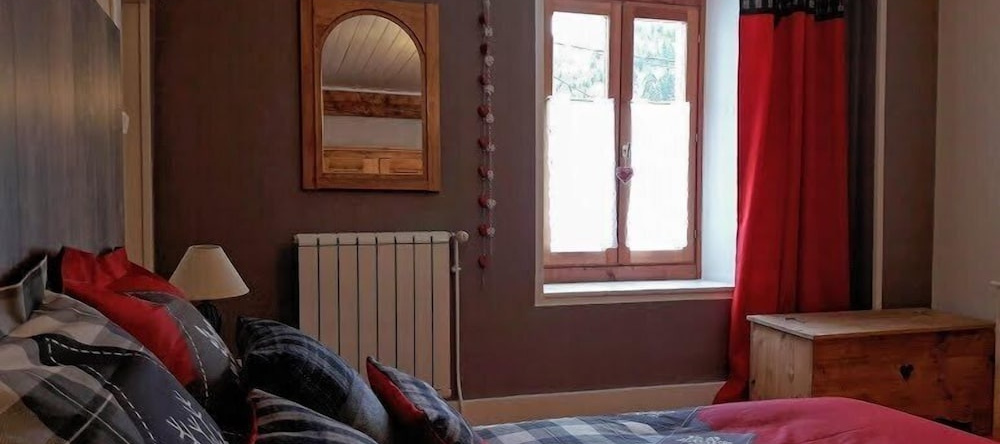 Au Coeur Du Lapidaire, Сетмонсель — фото 1
