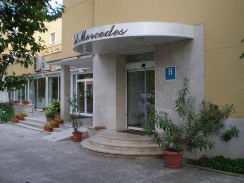 Mercedes, 阿兰胡埃斯 — 照片 1