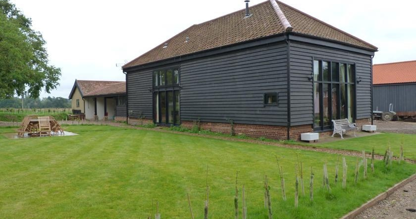 Duleep Singh Barn, Дисс — фото 1