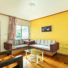 Oyo Hotel Casa Blanca, Мартинес-де-ла-Торре — фото 4