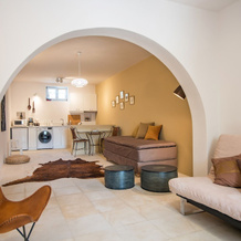 Eclectic island villa - gorgeous sea views, garden by VillaRentalsgr, Ampelas — photo 3