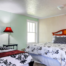 Charming Tropic Home by a Farm: Near Bryce Canyon!, 特罗皮克 — 照片 4