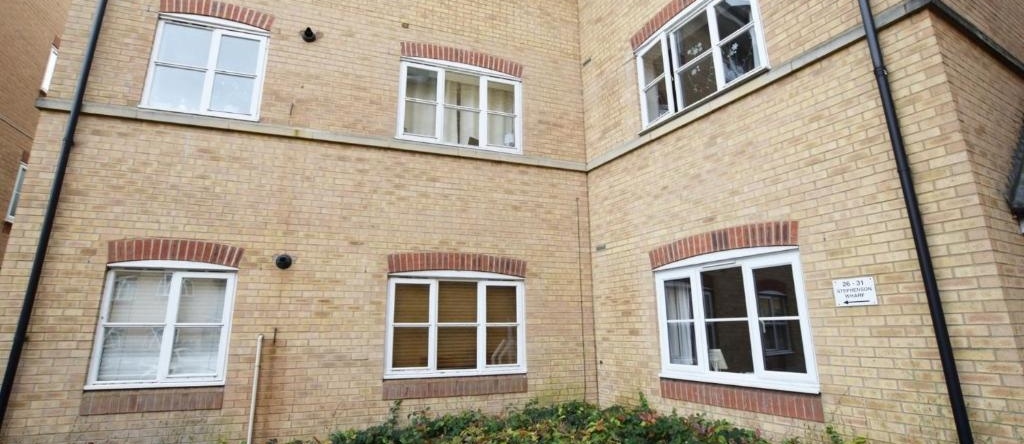 Luxury top Floor 2BD Apartment Apsley, 赫默尔亨普斯特德 — 照片 1