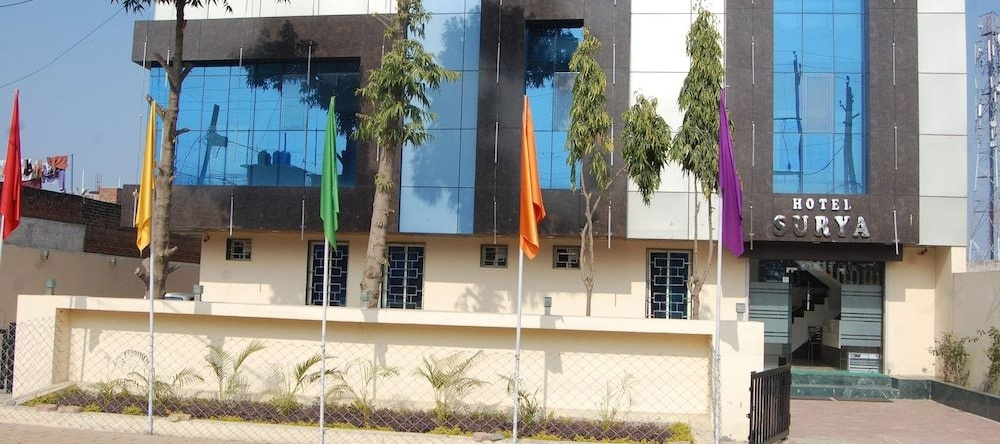 Hotel Surya, Datia — photo 1