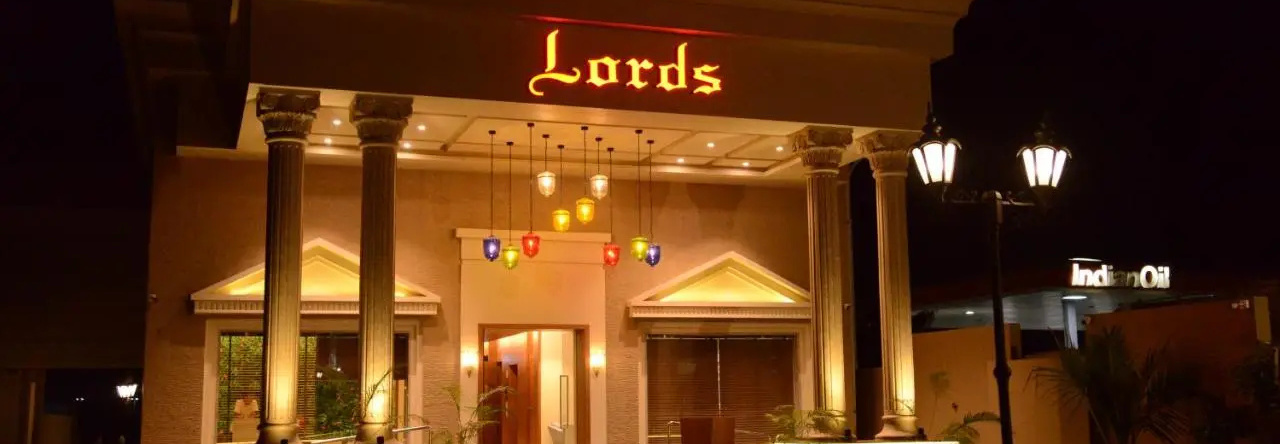 Lords Eco Inn Jamnagar, Джамнагар — фото 1